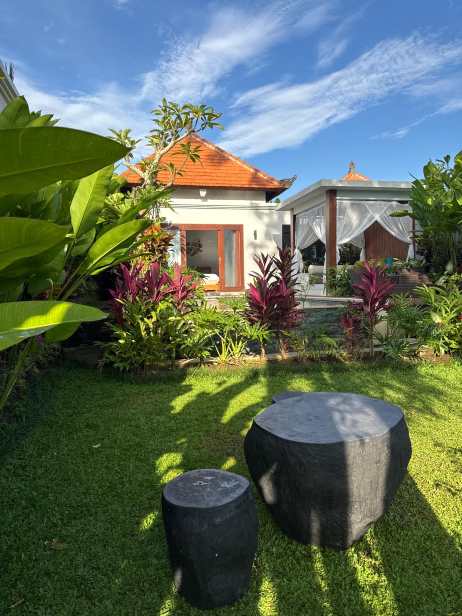 The Sidemen Villa Екстериор снимка